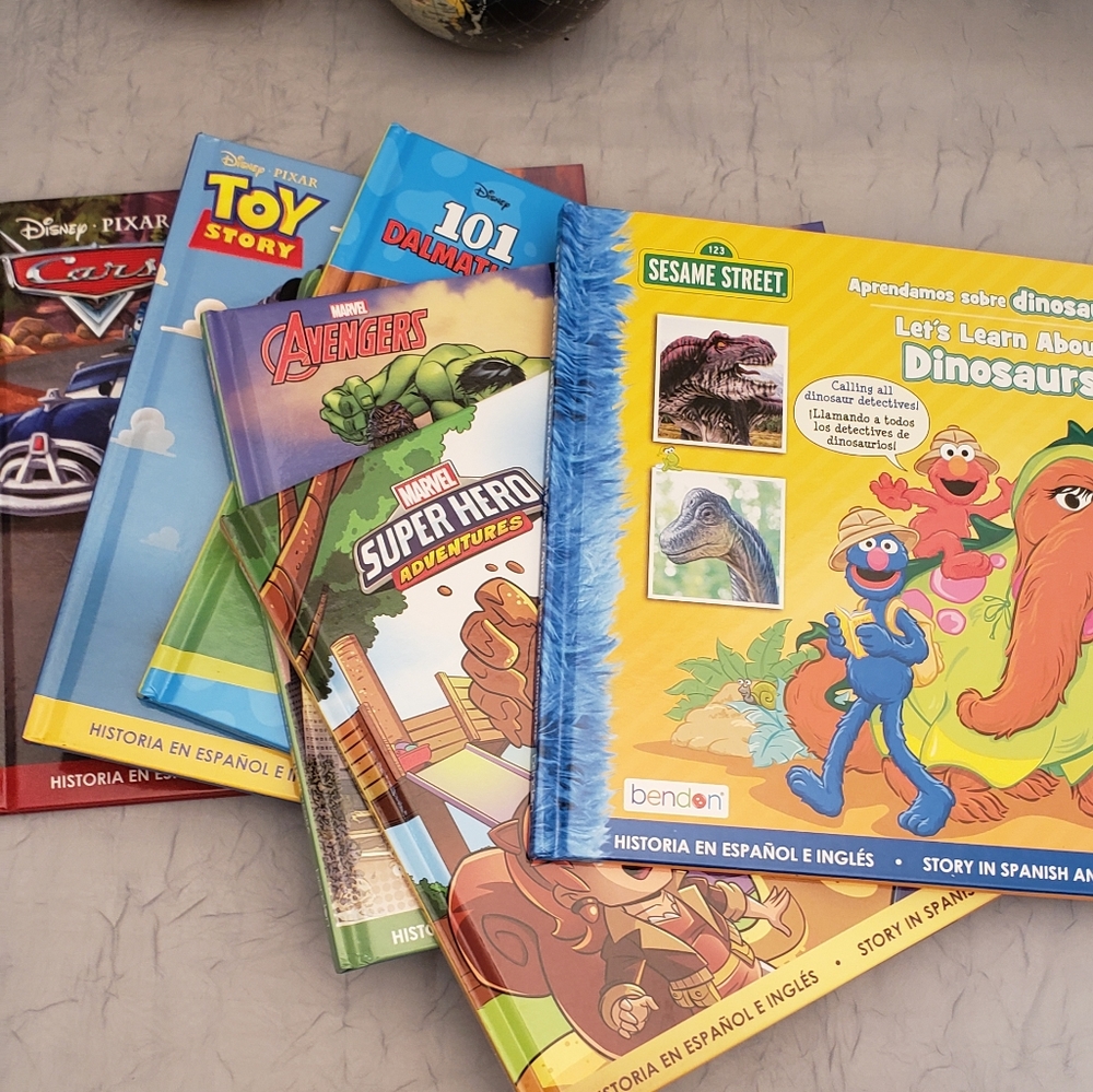 BUNDLE OF CHILDREN STORYBOOKS (6)